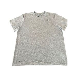 Nike Logo Dri Fit Athletic T-shirt size XL